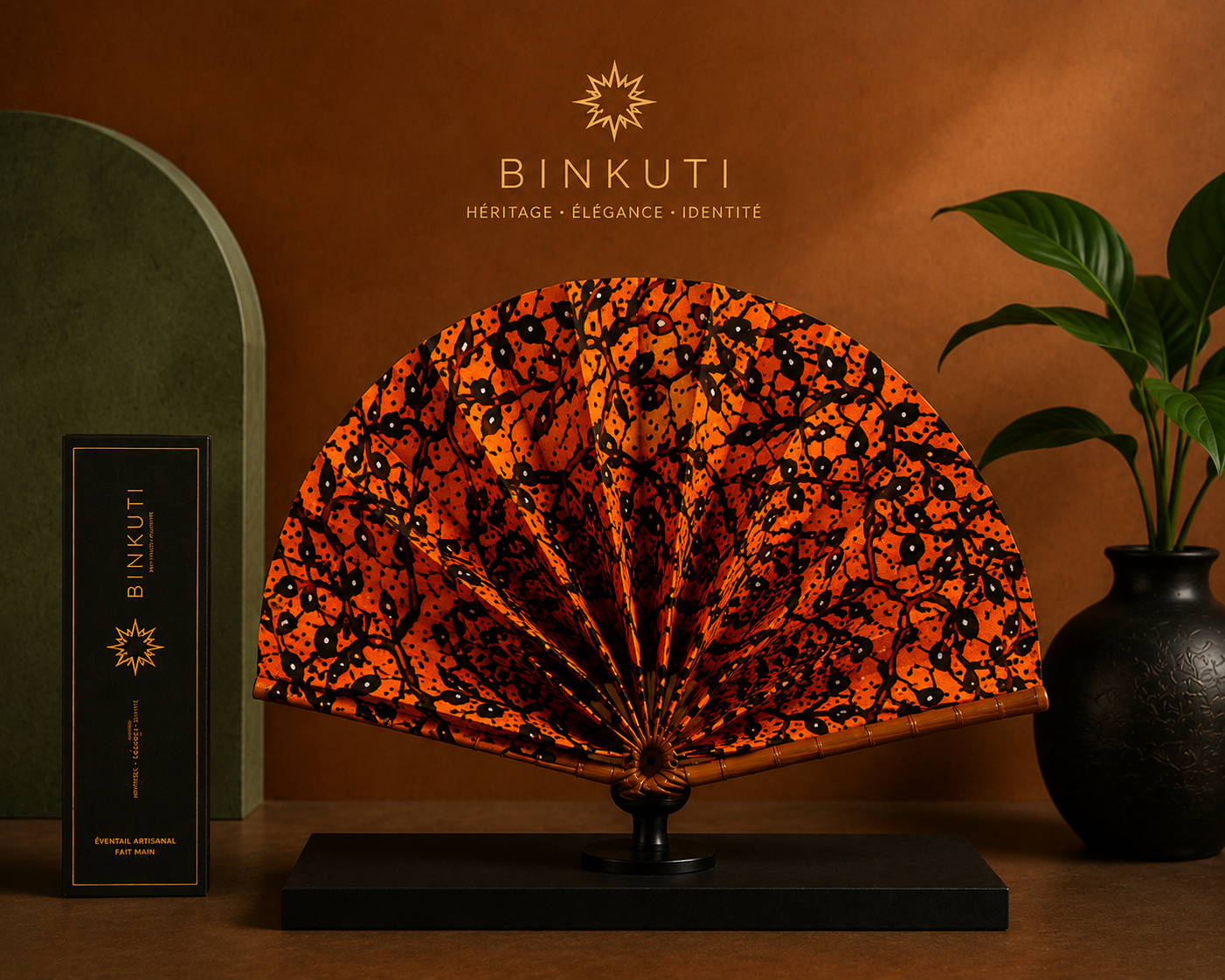 Éventail BINKUTI Orange & Noir